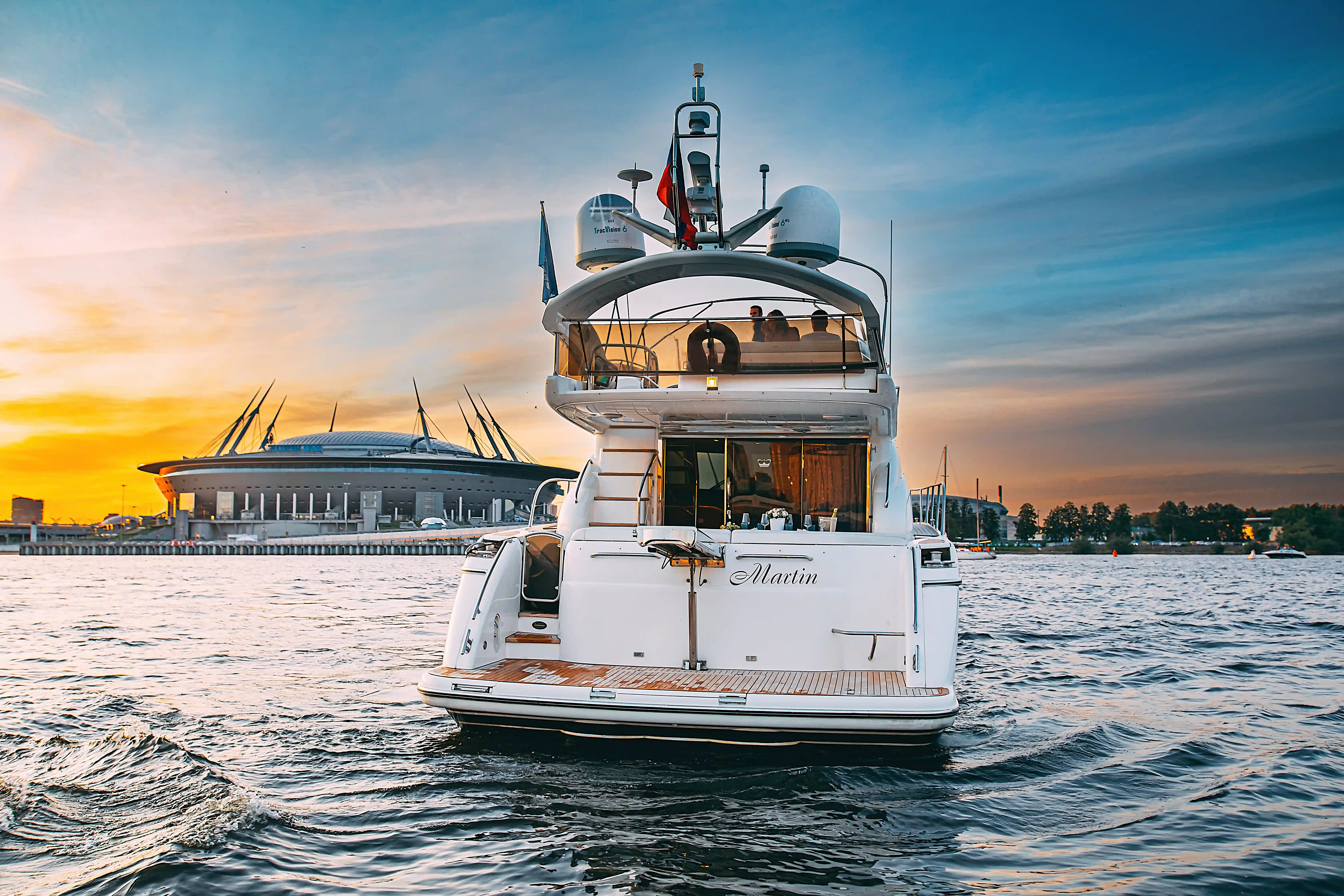 Яхта Princess 57 Esperanza image- 4